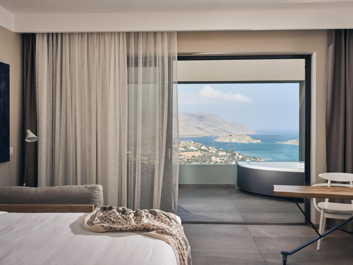 Resort Domes Aulus Resort, Adults Only, Curio By Hilton