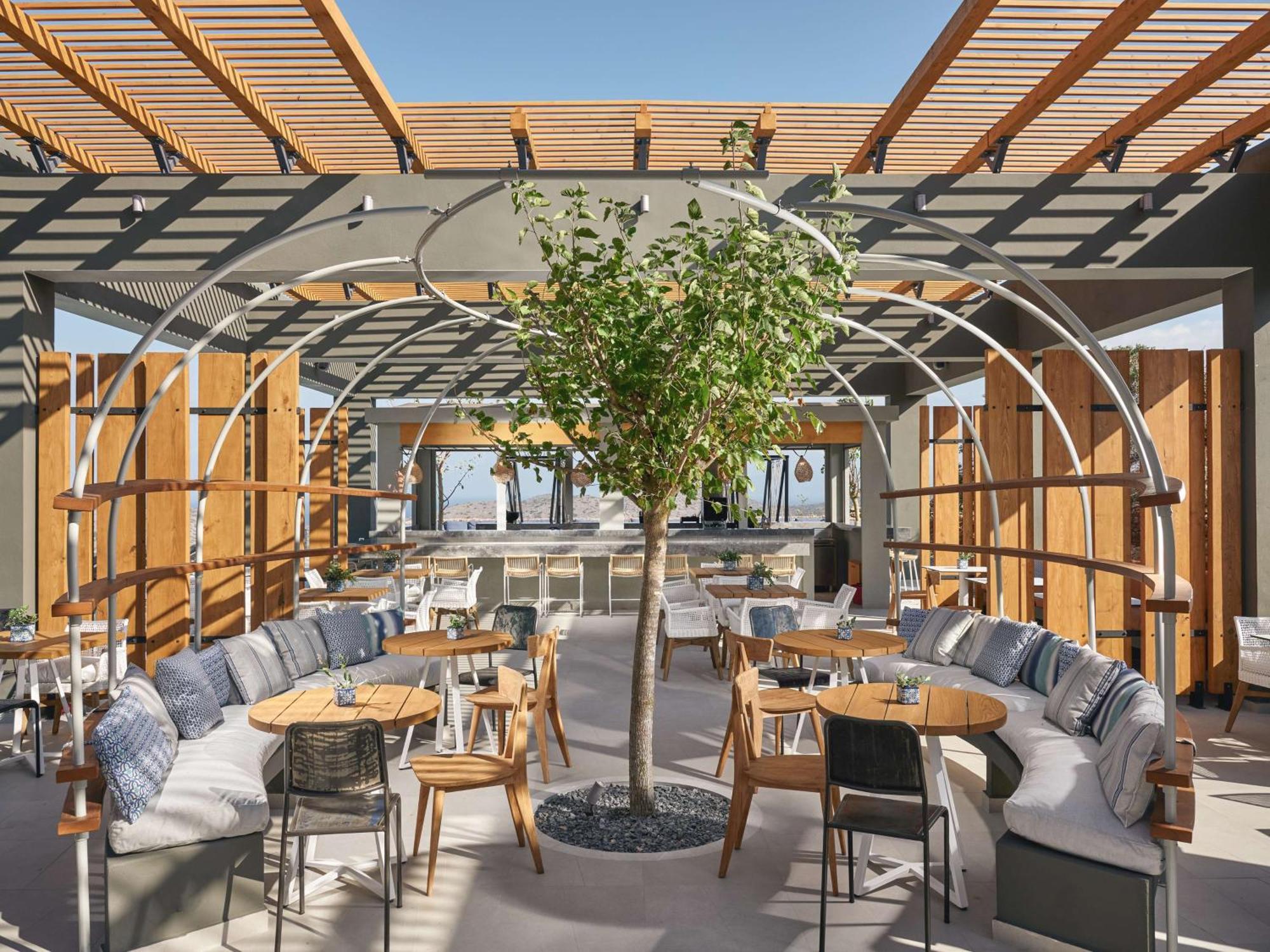 אתר נופש Domes Aulus Resort, Adults Only, Curio By Hilton 5*